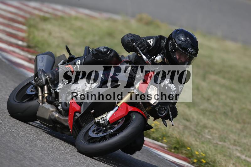 Archiv-2023/47 24.07.2023 Track Day Motos Dario - Moto Club Anneau du Rhin/6